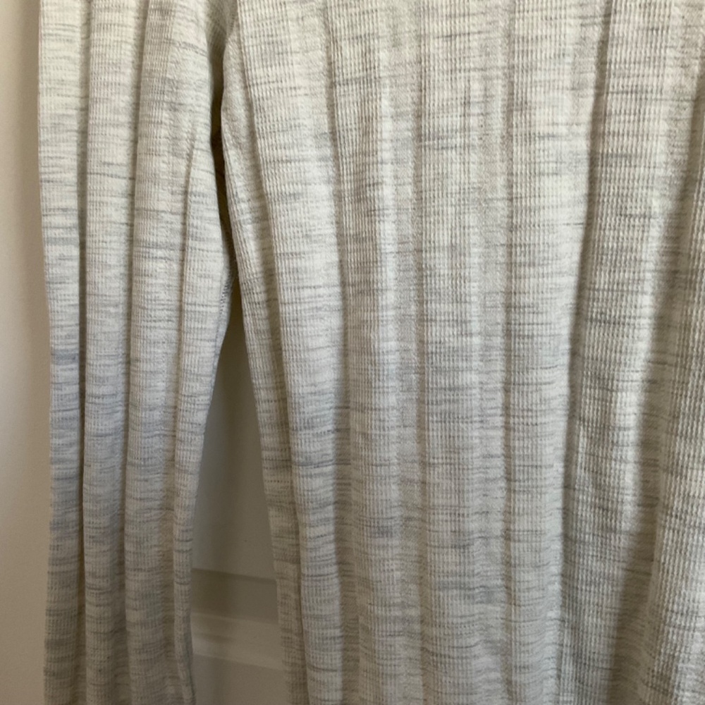 Athleta Ribbed Wool Blend Sweater - Cream/Grey - Size XS - Picture 2 of 5